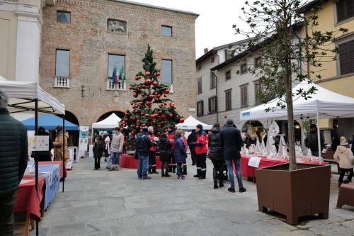 natale-2024-in-piazza-009